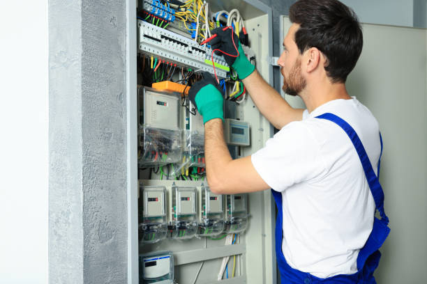 Best Emergency Electrical Repair  in Barry, IL