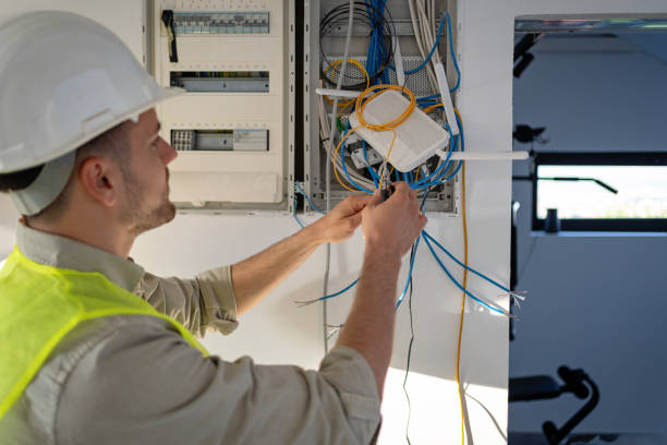 Best Emergency Electrical Repair  in Barry, IL